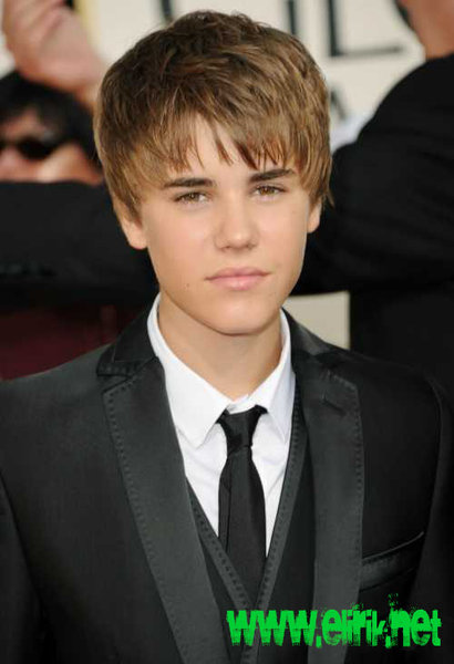 justin bieber 2011 new haircut wallpaper. hot justin bieber 2011 new